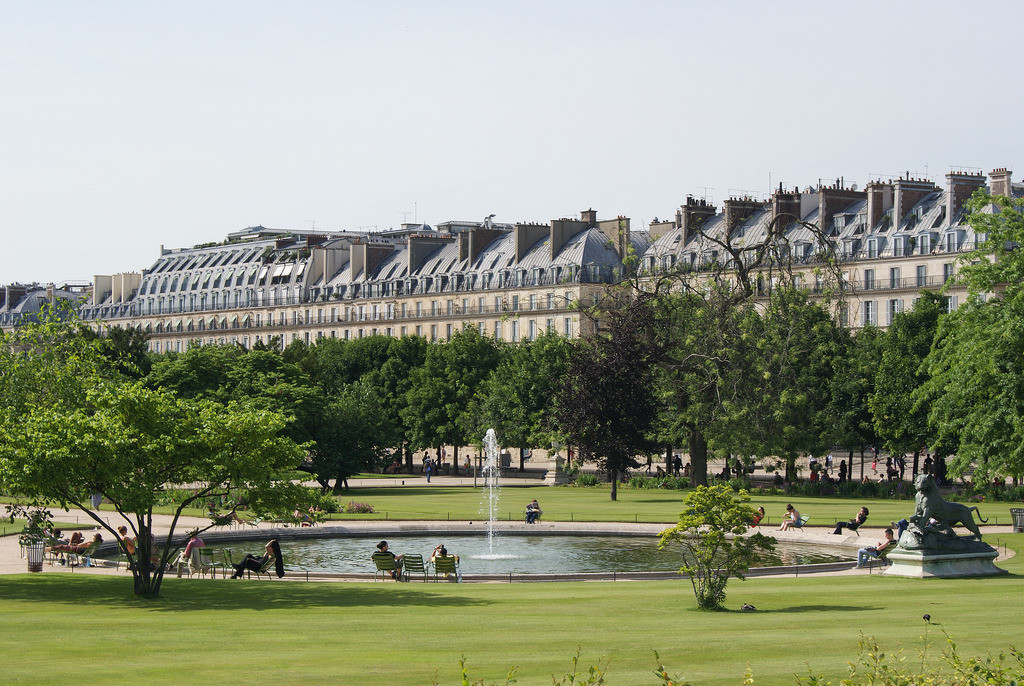 jardin tuileries in text 2